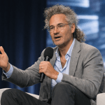 Analyst downgrades Palantir stock as it pops on Q1 earnings